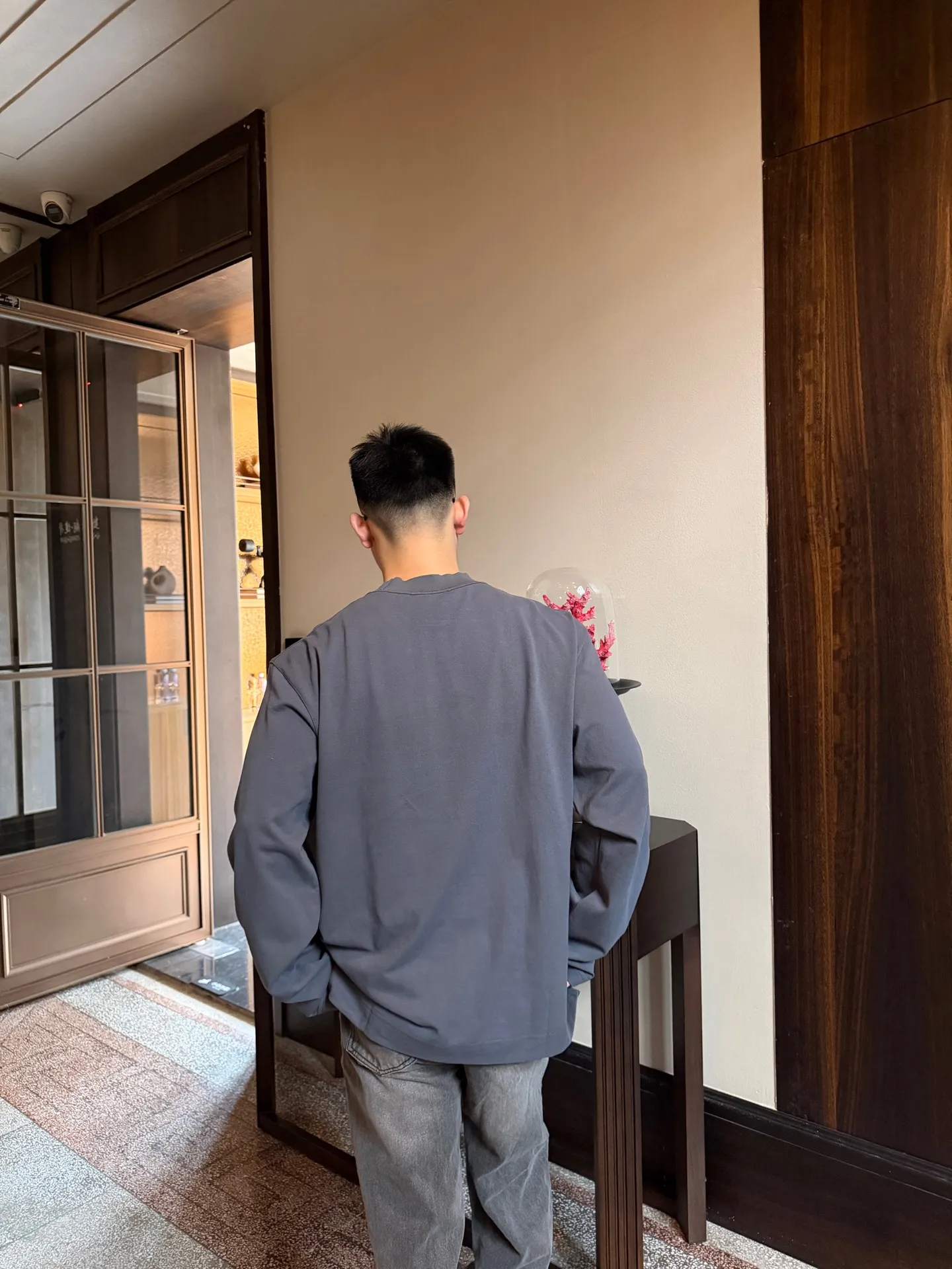 【 】